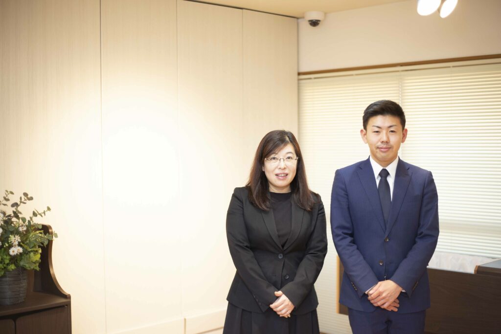 (株式会社クローバー)固定概念にとらわれず、故人と家族にとってベストな葬儀を提供したい